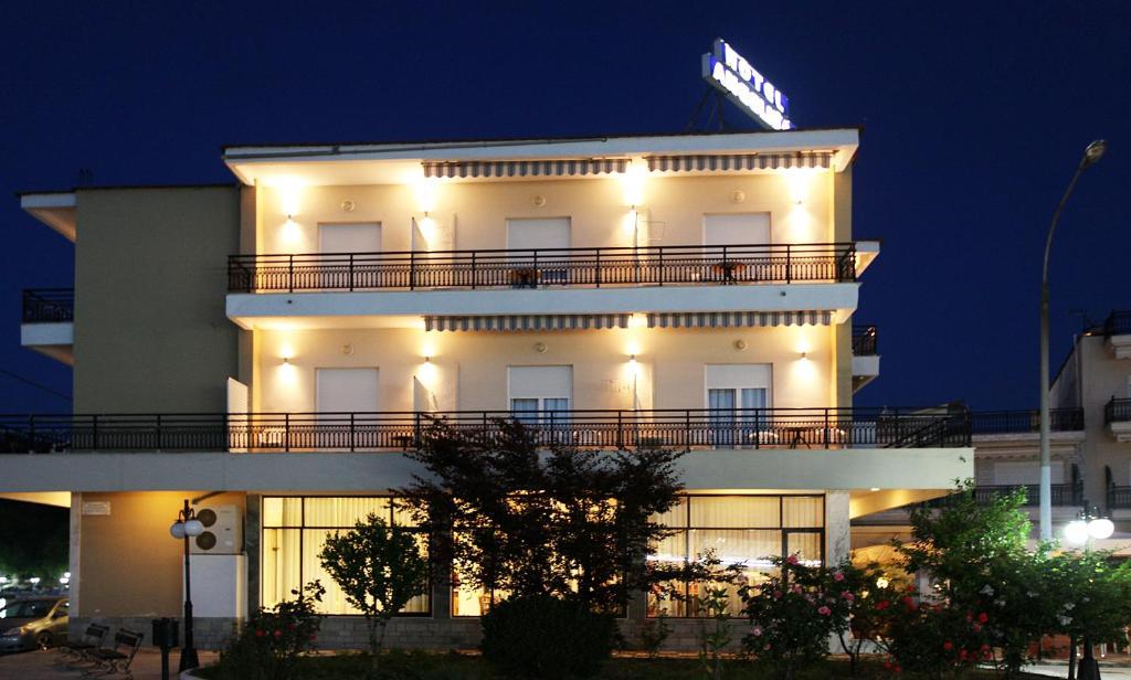 Angelica Hotel Liménasz Kültér fotó