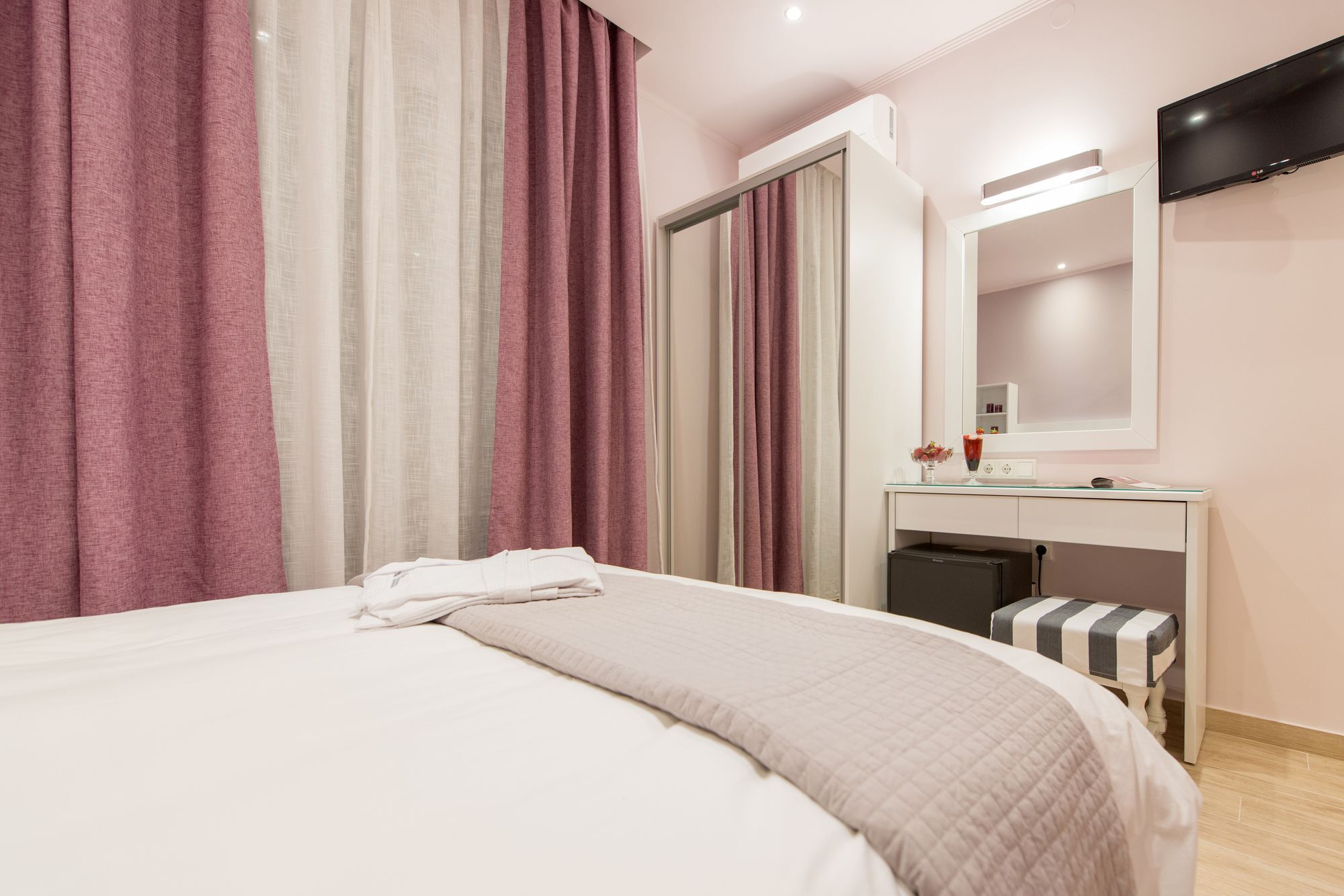 Angelica Hotel Liménasz Kültér fotó